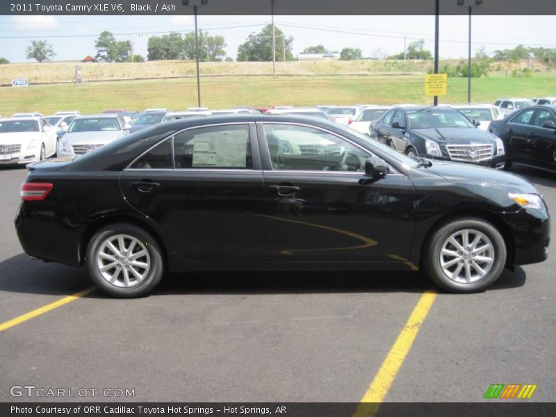 Black / Ash 2011 Toyota Camry XLE V6