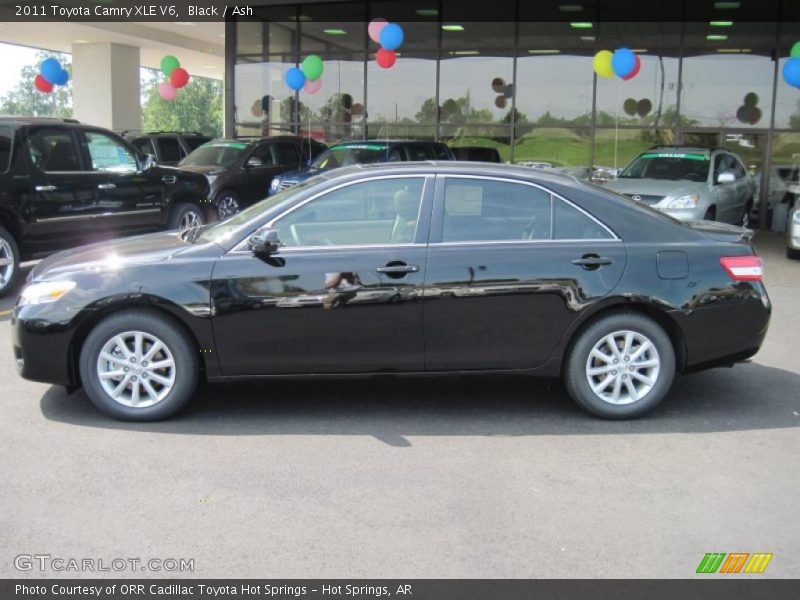 Black / Ash 2011 Toyota Camry XLE V6