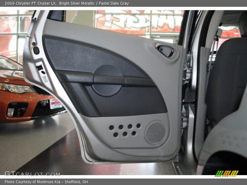Bright Silver Metallic / Pastel Slate Gray 2009 Chrysler PT Cruiser LX