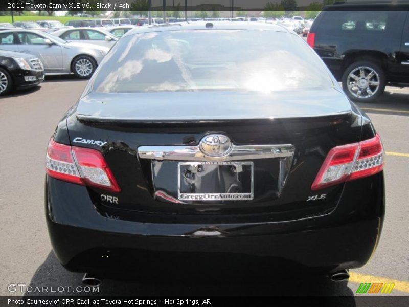 Black / Ash 2011 Toyota Camry XLE V6