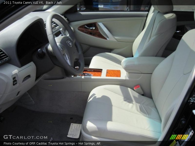 Black / Ash 2011 Toyota Camry XLE V6