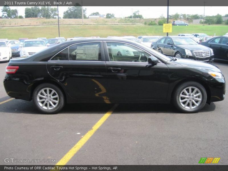Black / Ash 2011 Toyota Camry XLE V6
