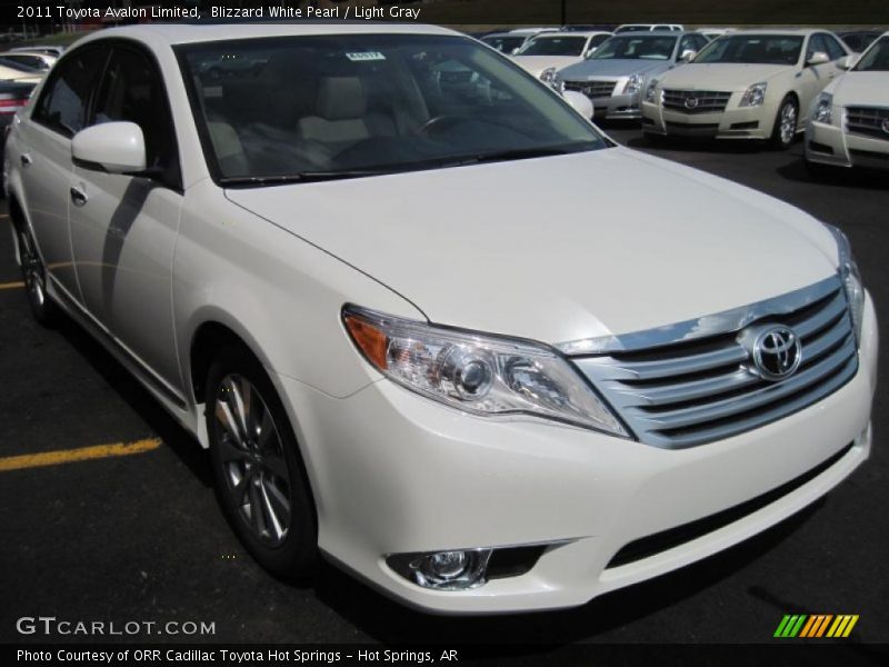 Blizzard White Pearl / Light Gray 2011 Toyota Avalon Limited