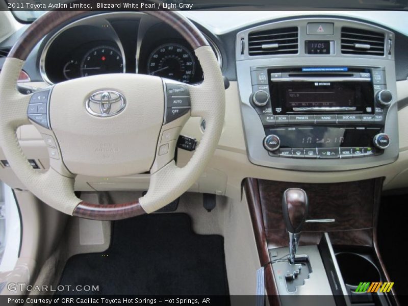 Blizzard White Pearl / Light Gray 2011 Toyota Avalon Limited