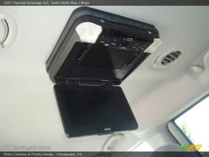 South Pacific Blue / Beige 2007 Hyundai Entourage GLS