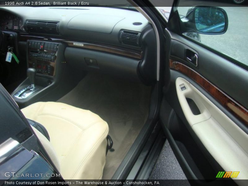 Brilliant Black / Ecru 1998 Audi A4 2.8 Sedan