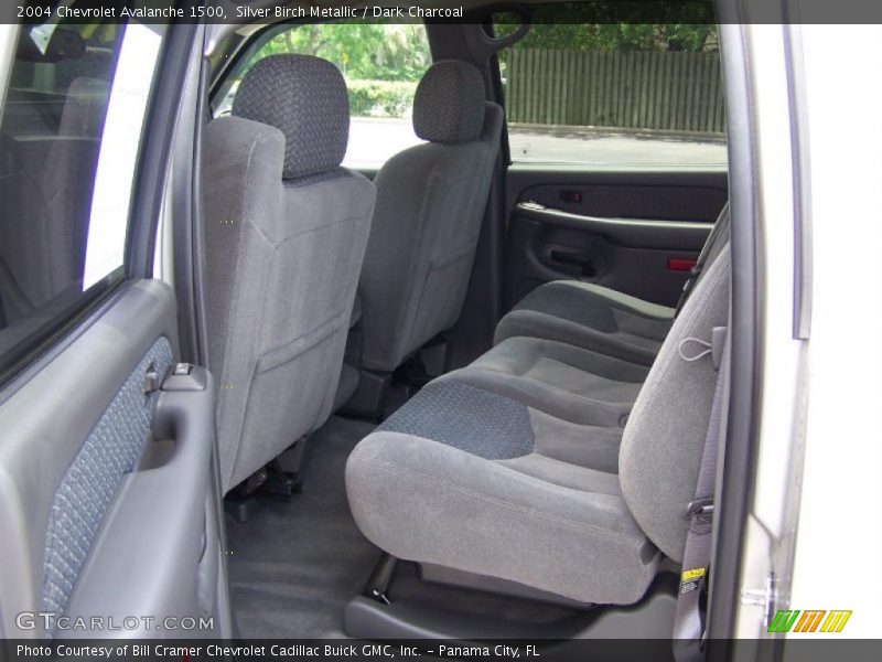 Silver Birch Metallic / Dark Charcoal 2004 Chevrolet Avalanche 1500