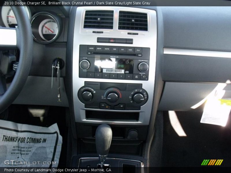Brilliant Black Crystal Pearl / Dark Slate Gray/Light Slate Gray 2010 Dodge Charger SE