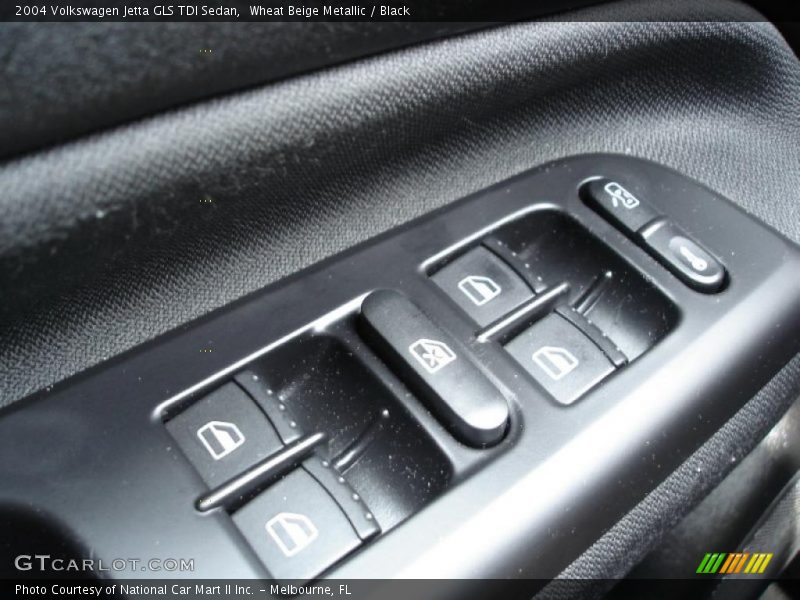 Wheat Beige Metallic / Black 2004 Volkswagen Jetta GLS TDI Sedan