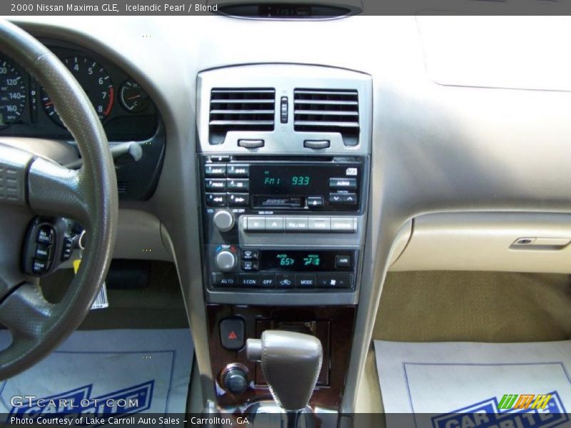 Icelandic Pearl / Blond 2000 Nissan Maxima GLE
