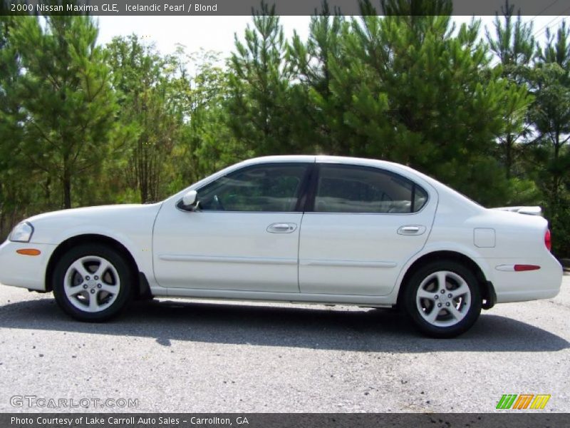 Icelandic Pearl / Blond 2000 Nissan Maxima GLE