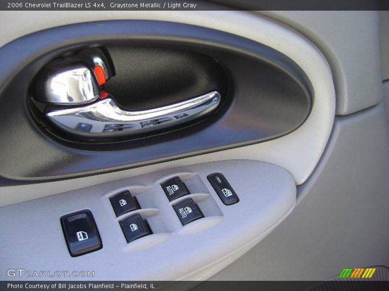 Graystone Metallic / Light Gray 2006 Chevrolet TrailBlazer LS 4x4