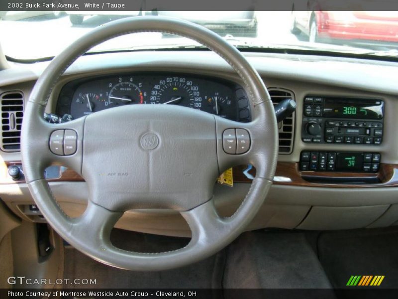 White / Taupe 2002 Buick Park Avenue