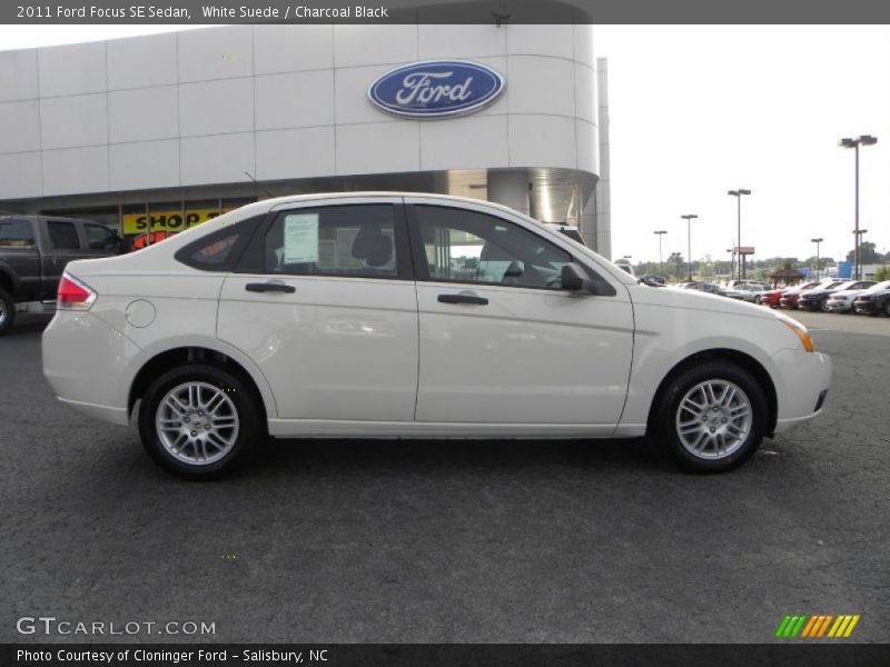 White Suede / Charcoal Black 2011 Ford Focus SE Sedan
