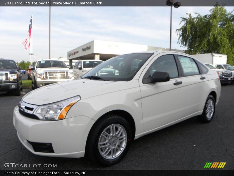 White Suede / Charcoal Black 2011 Ford Focus SE Sedan