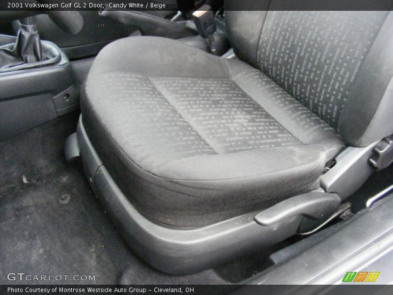 Candy White / Beige 2001 Volkswagen Golf GL 2 Door