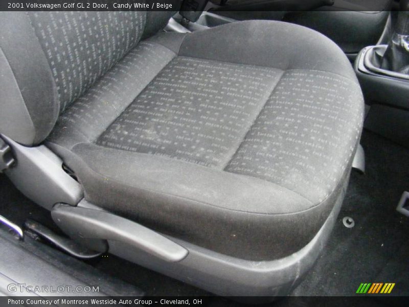 Candy White / Beige 2001 Volkswagen Golf GL 2 Door