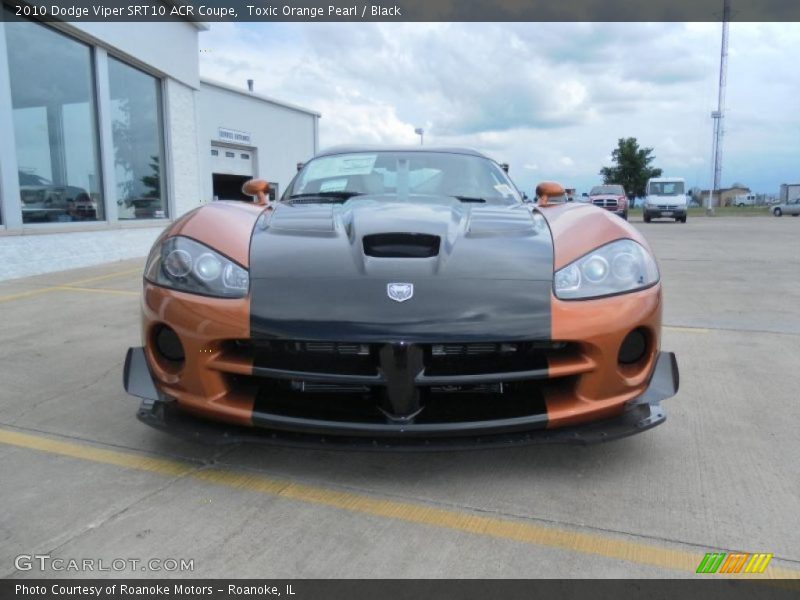 Toxic Orange Pearl / Black 2010 Dodge Viper SRT10 ACR Coupe