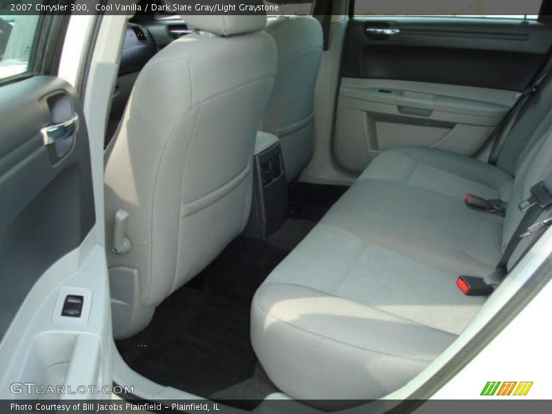 Cool Vanilla / Dark Slate Gray/Light Graystone 2007 Chrysler 300