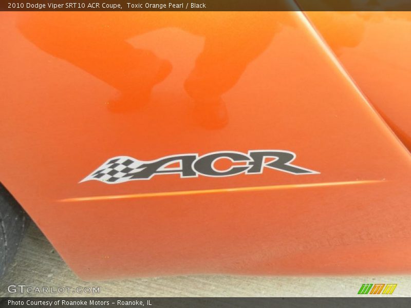 Toxic Orange Pearl / Black 2010 Dodge Viper SRT10 ACR Coupe