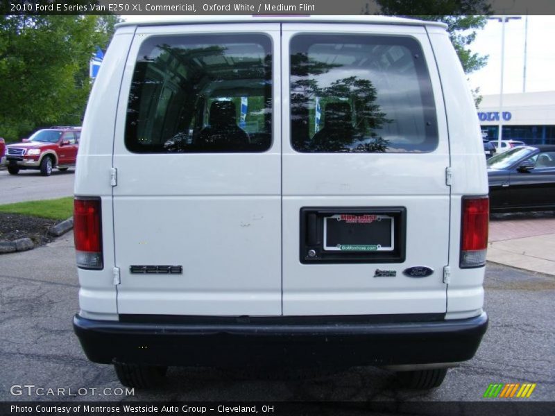 Oxford White / Medium Flint 2010 Ford E Series Van E250 XL Commericial