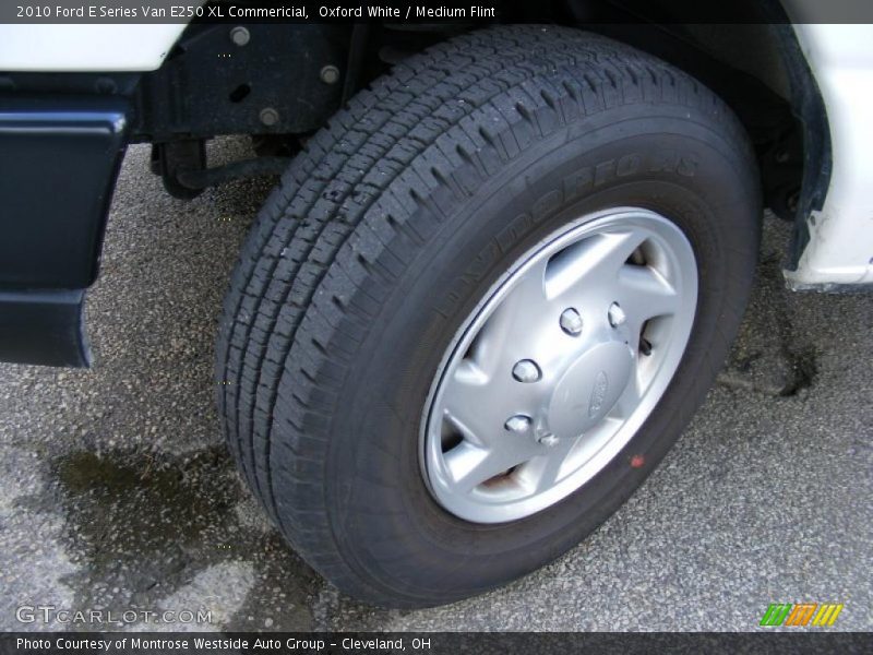 Oxford White / Medium Flint 2010 Ford E Series Van E250 XL Commericial