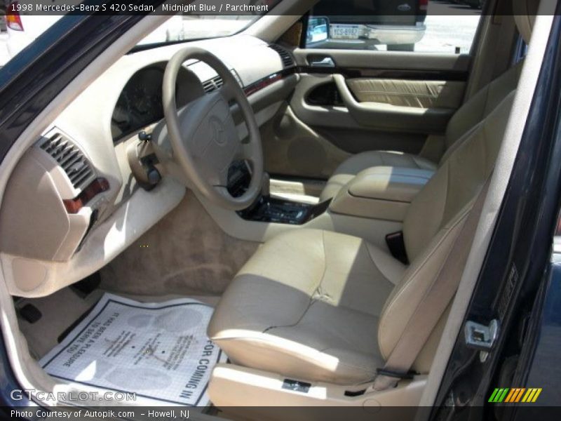 Midnight Blue / Parchment 1998 Mercedes-Benz S 420 Sedan