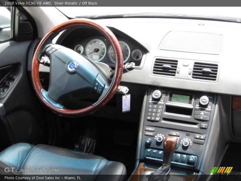 Silver Metallic / Off Black 2008 Volvo XC90 V8 AWD