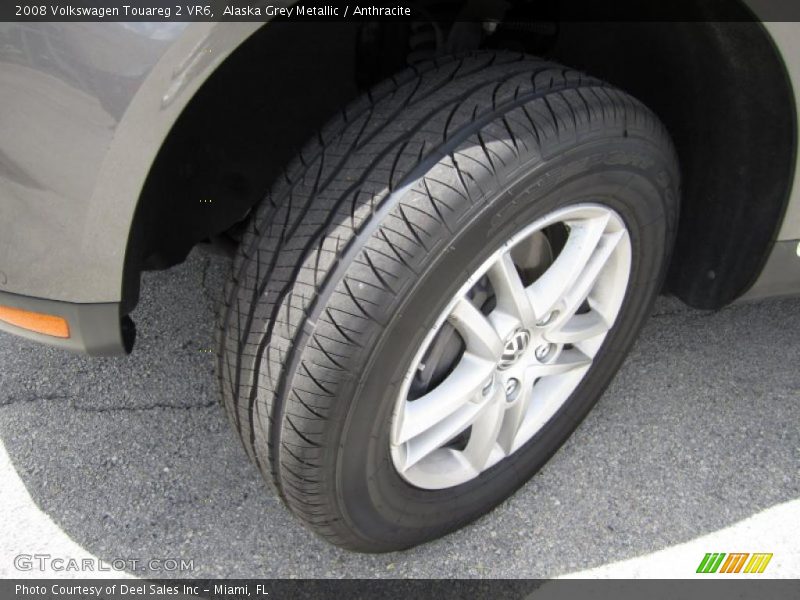 Alaska Grey Metallic / Anthracite 2008 Volkswagen Touareg 2 VR6