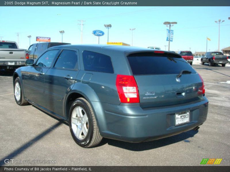 Magnesium Pearl / Dark Slate Gray/Light Graystone 2005 Dodge Magnum SXT