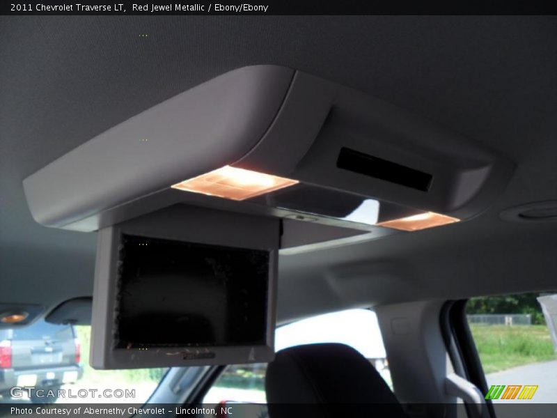 Red Jewel Metallic / Ebony/Ebony 2011 Chevrolet Traverse LT