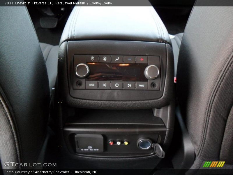 Red Jewel Metallic / Ebony/Ebony 2011 Chevrolet Traverse LT