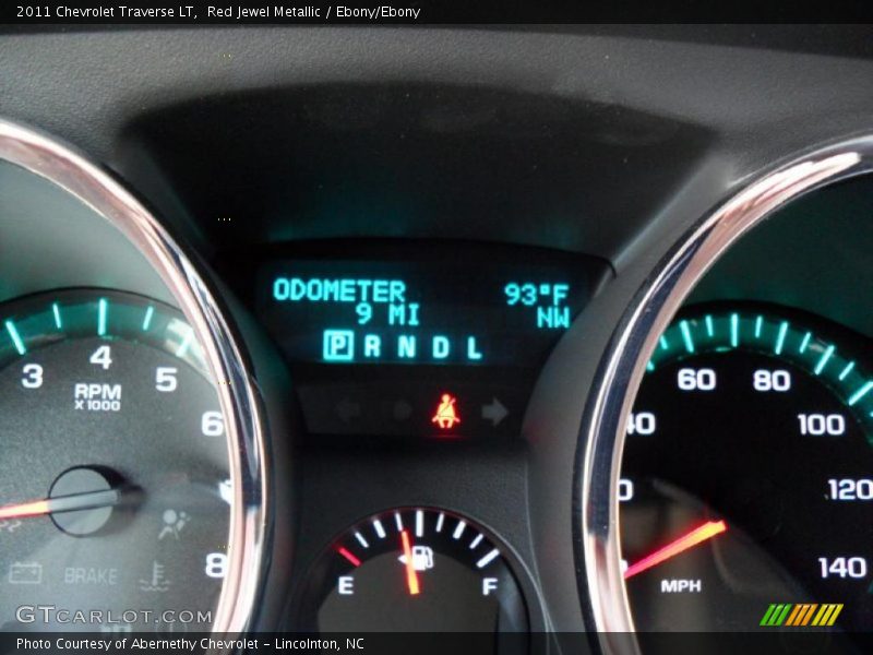 Red Jewel Metallic / Ebony/Ebony 2011 Chevrolet Traverse LT