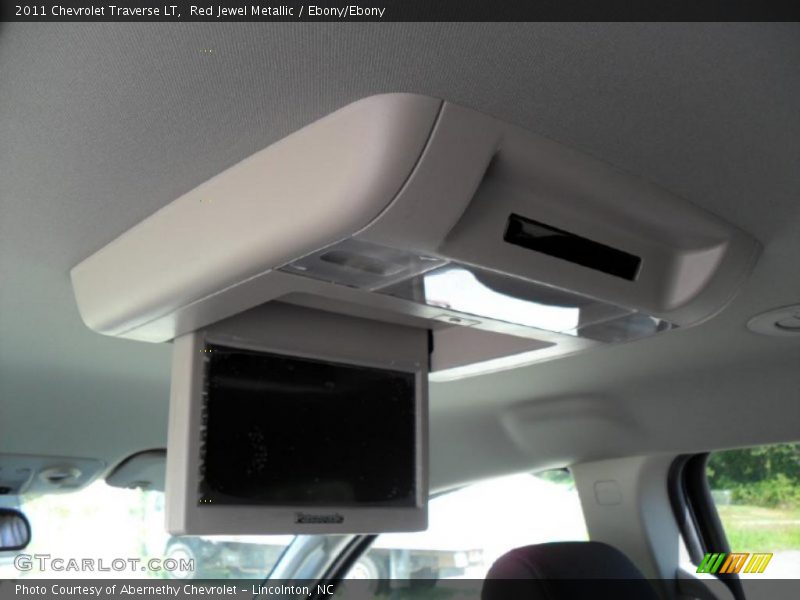 Red Jewel Metallic / Ebony/Ebony 2011 Chevrolet Traverse LT