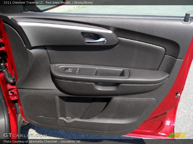 Red Jewel Metallic / Ebony/Ebony 2011 Chevrolet Traverse LT