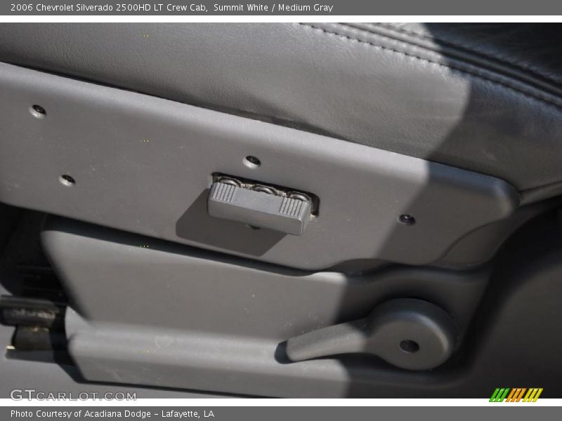 Summit White / Medium Gray 2006 Chevrolet Silverado 2500HD LT Crew Cab