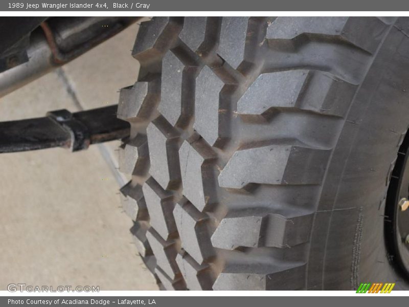 Black / Gray 1989 Jeep Wrangler Islander 4x4
