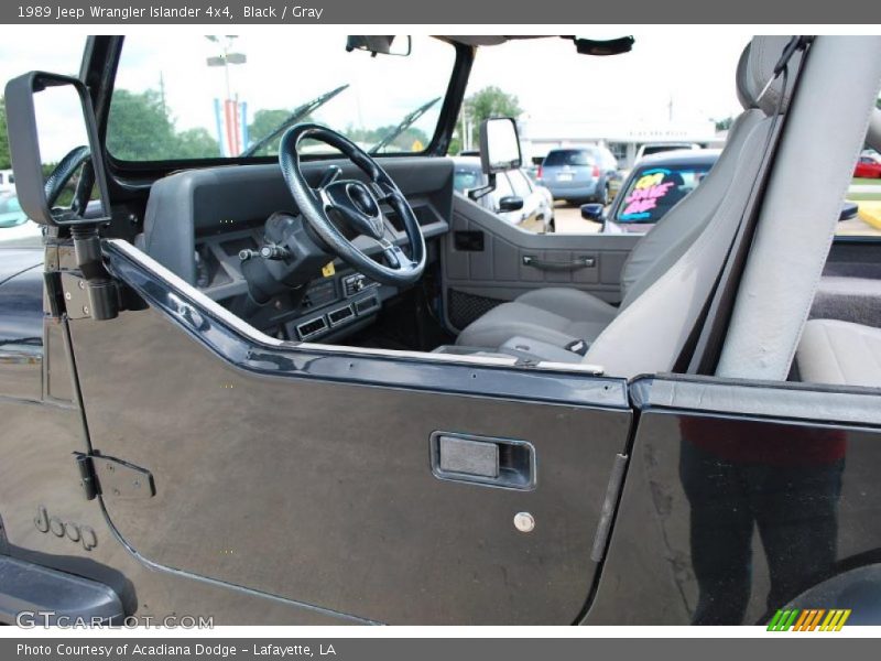 Black / Gray 1989 Jeep Wrangler Islander 4x4