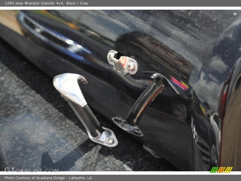 Black / Gray 1989 Jeep Wrangler Islander 4x4