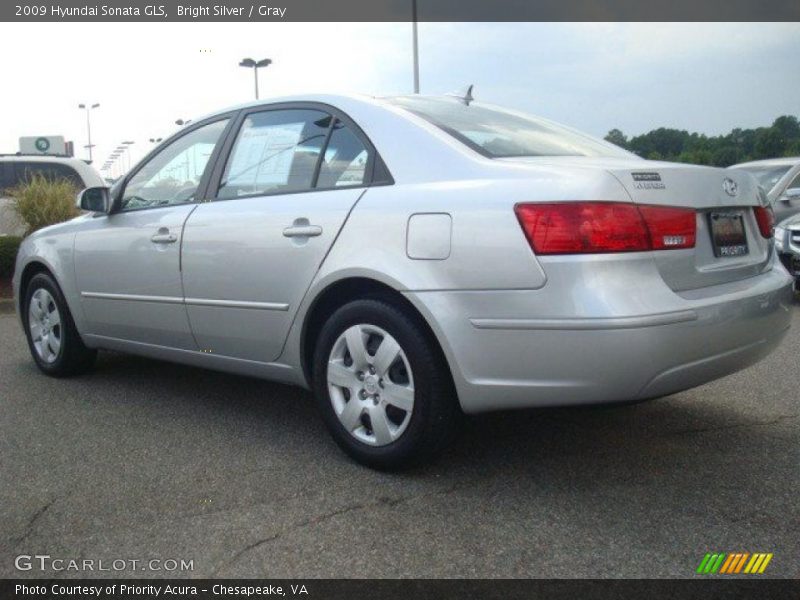 Bright Silver / Gray 2009 Hyundai Sonata GLS