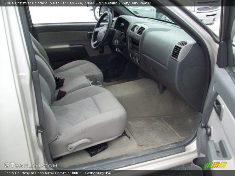 Silver Birch Metallic / Very Dark Pewter 2004 Chevrolet Colorado LS Regular Cab 4x4