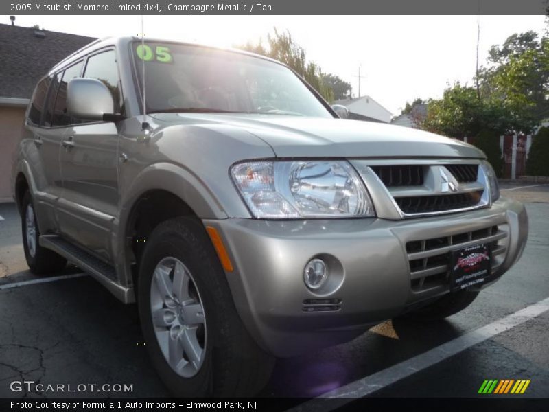Champagne Metallic / Tan 2005 Mitsubishi Montero Limited 4x4