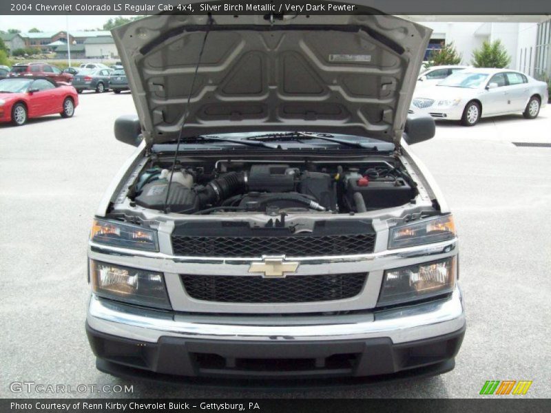 Silver Birch Metallic / Very Dark Pewter 2004 Chevrolet Colorado LS Regular Cab 4x4