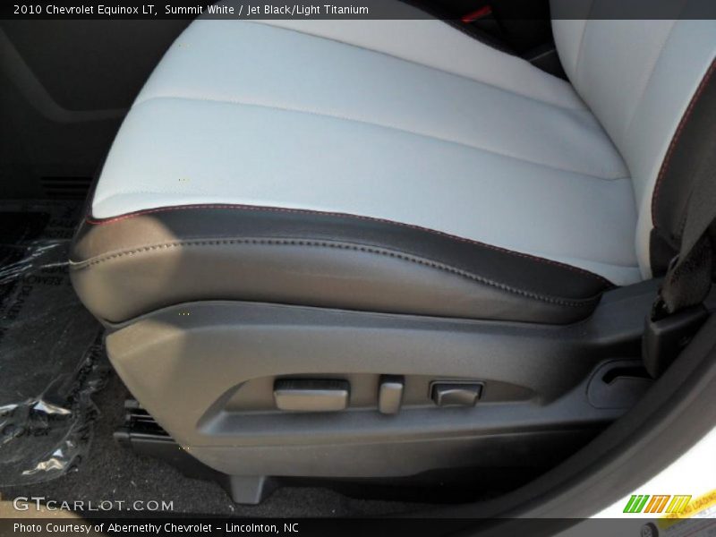 Summit White / Jet Black/Light Titanium 2010 Chevrolet Equinox LT