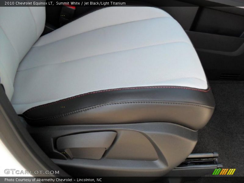 Summit White / Jet Black/Light Titanium 2010 Chevrolet Equinox LT