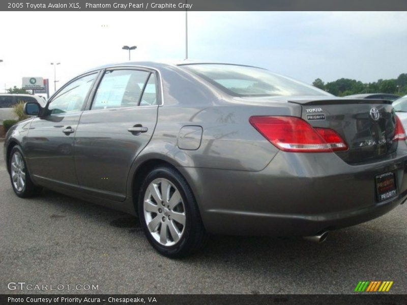 Phantom Gray Pearl / Graphite Gray 2005 Toyota Avalon XLS