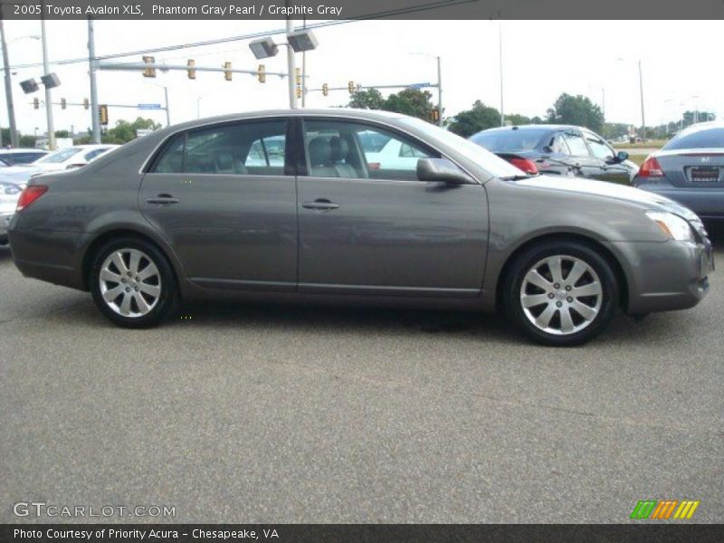 Phantom Gray Pearl / Graphite Gray 2005 Toyota Avalon XLS