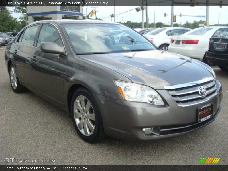 Phantom Gray Pearl / Graphite Gray 2005 Toyota Avalon XLS