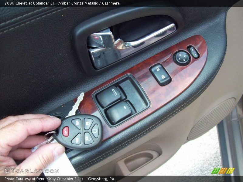 Amber Bronze Metallic / Cashmere 2006 Chevrolet Uplander LT