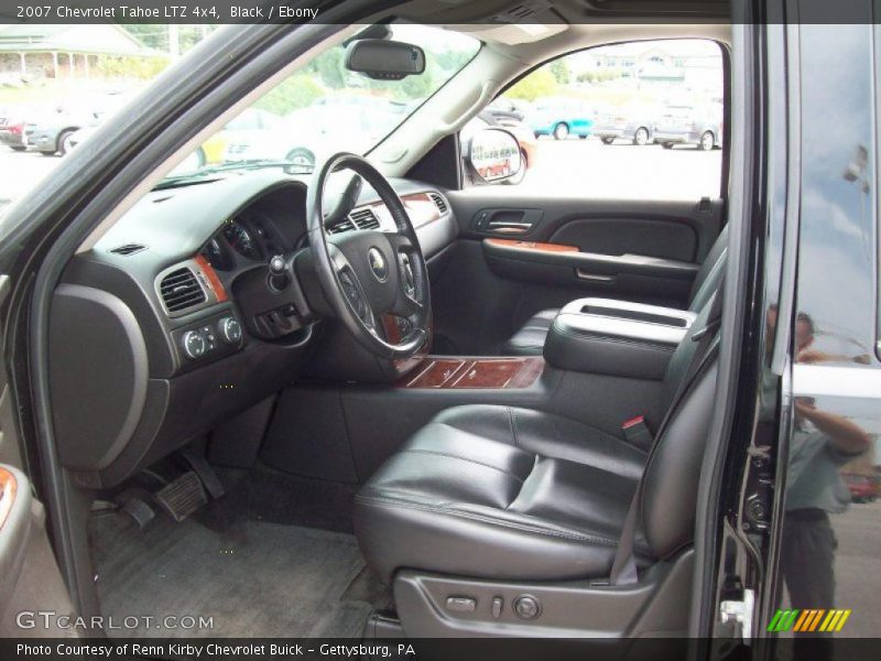 Black / Ebony 2007 Chevrolet Tahoe LTZ 4x4